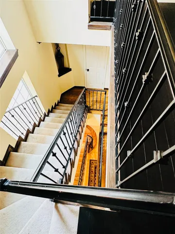 a view of an outdoor space