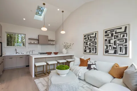 $9,700,000 | 854 Cambridge Avenue, Menlo Park, CA 94025