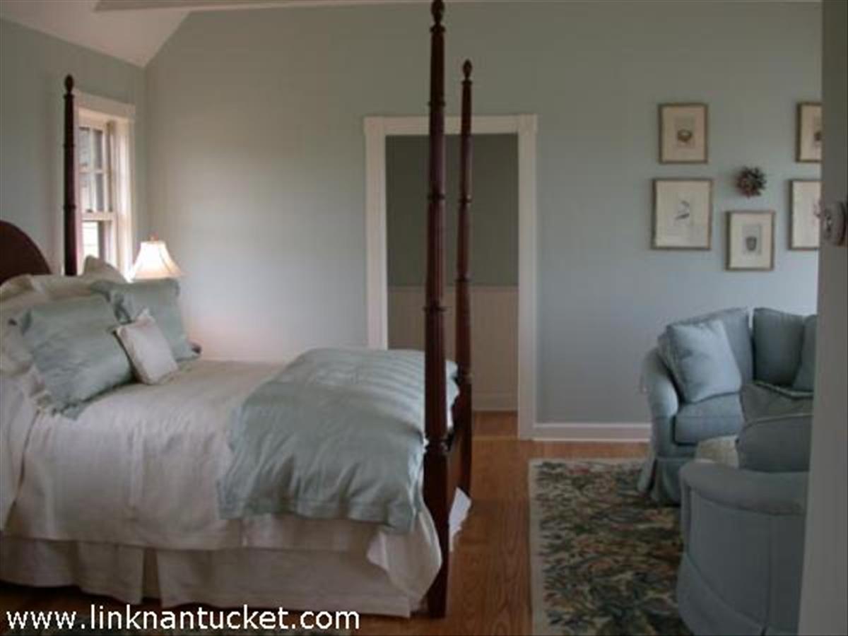 15 Washing Pond Road Nantucket, MA 02554 - Photo 9 of 11 Gallery Image 9