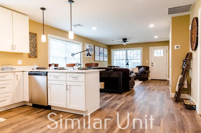 $2,575 | 76 Judy's Way, Unit 76JW, Laconia, NH 03246