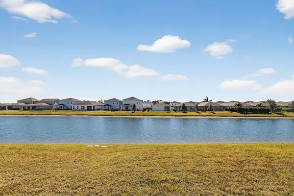$489,000 | 10916 Southwest Robbia Way, Port St. Lucie, FL 34987