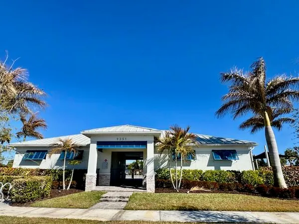$489,000 | 10916 Southwest Robbia Way, Port St. Lucie, FL 34987