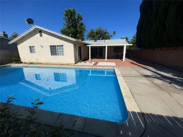 $4,000 | 6152 Tony Avenue, Woodland Hills, CA 91367