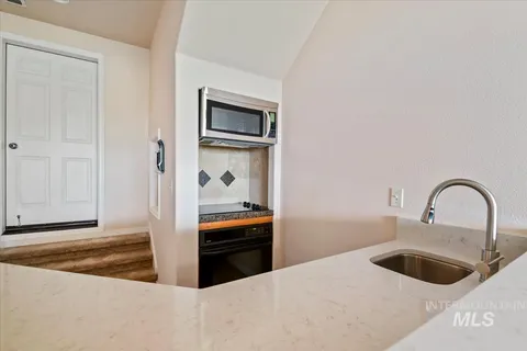 $1,200,000 | 2168 South Ridge Point Way, Boise, ID 83712