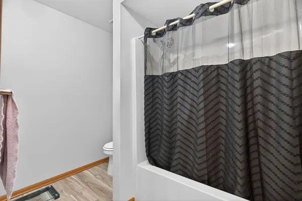 $284,000 | 2700 Eagle Drive, Unit 2700, Joliet, IL 60436