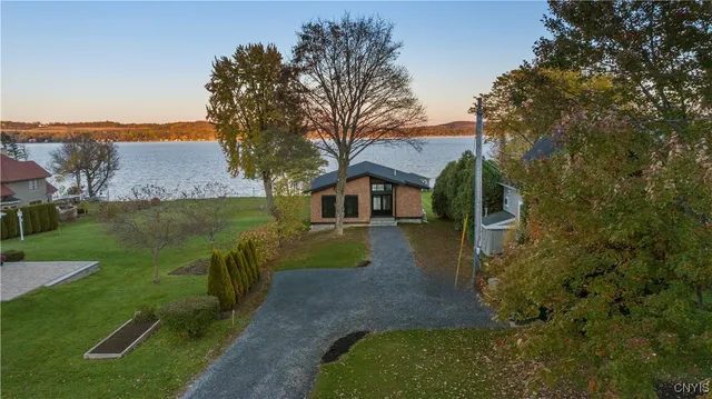 $3,299,900 | 2010 West Lake Road, Skaneateles, NY 13152
