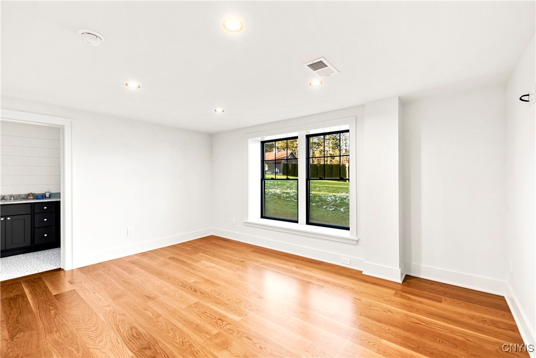 2010 West Lake Road Skaneateles, NY 13152 - Photo 39 of 43