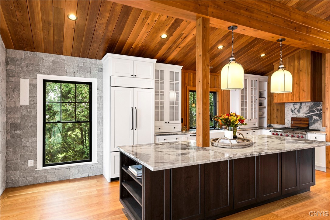 2010 West Lake Road Skaneateles, NY 13152 - Photo 4 of 43