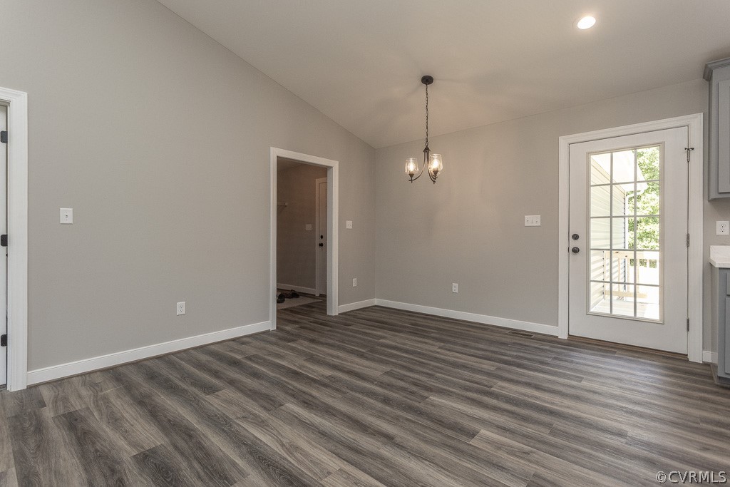 19055 Templeton Road Disputanta, VA 23842 - Photo 8 of 41