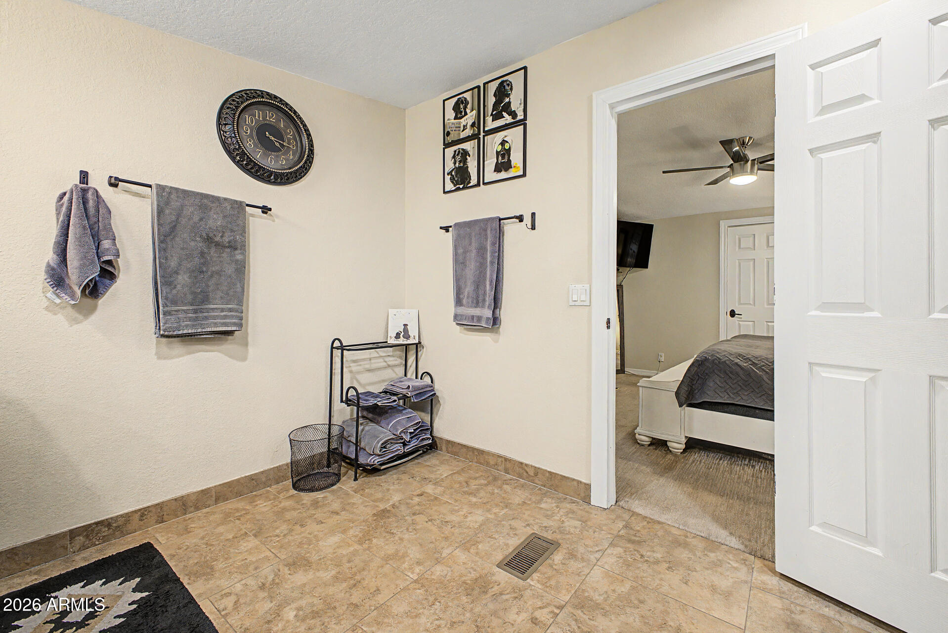 39809 North New River Road Phoenix, AZ 85086 - Photo 20 of 49 24 - New River