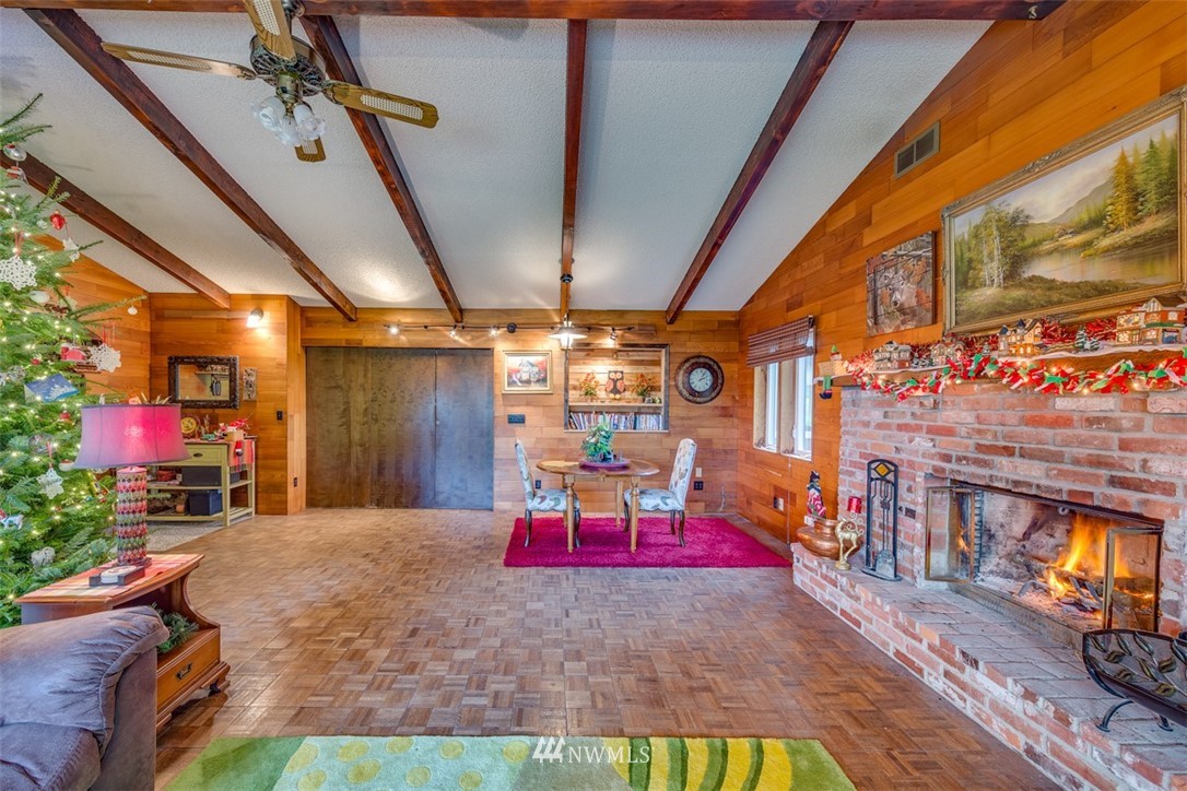 20875 Pugh Road Northeast Poulsbo, WA 98370 - Photo 9 of 25 Gallery Image 9