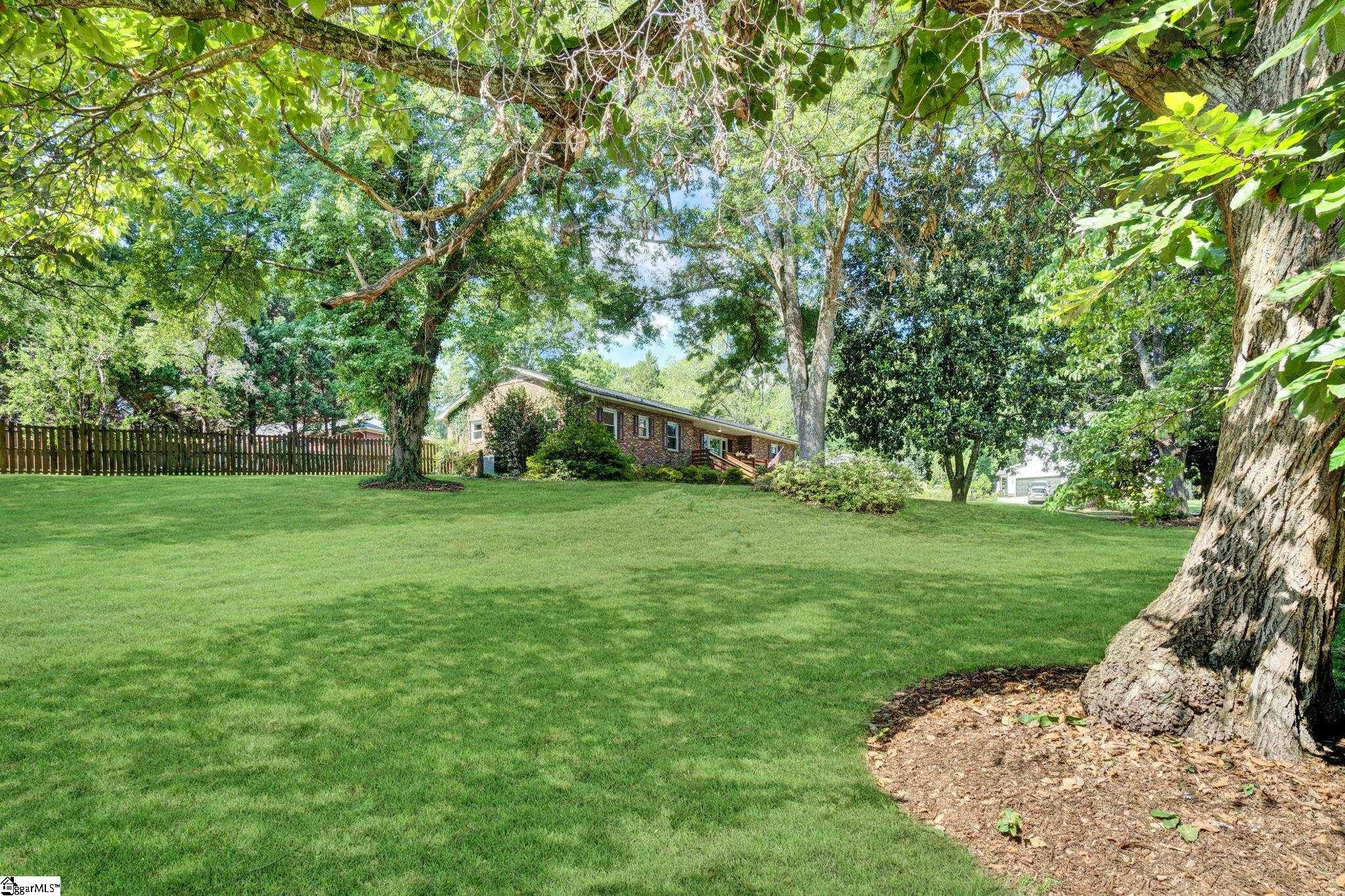 411 New Perry Road Greenville, SC 29617 - Photo 37 of 47 Gallery Image 37