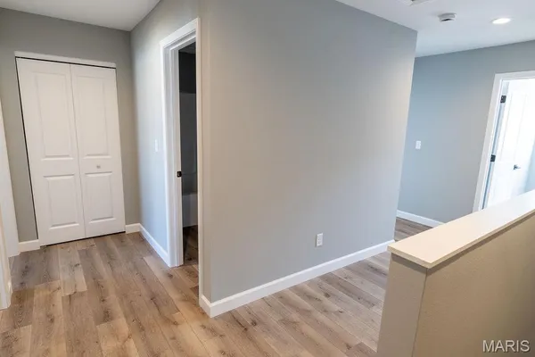 $2,100 | 105 Copper Oaks Court, Unit B, Mascoutah, IL 62258