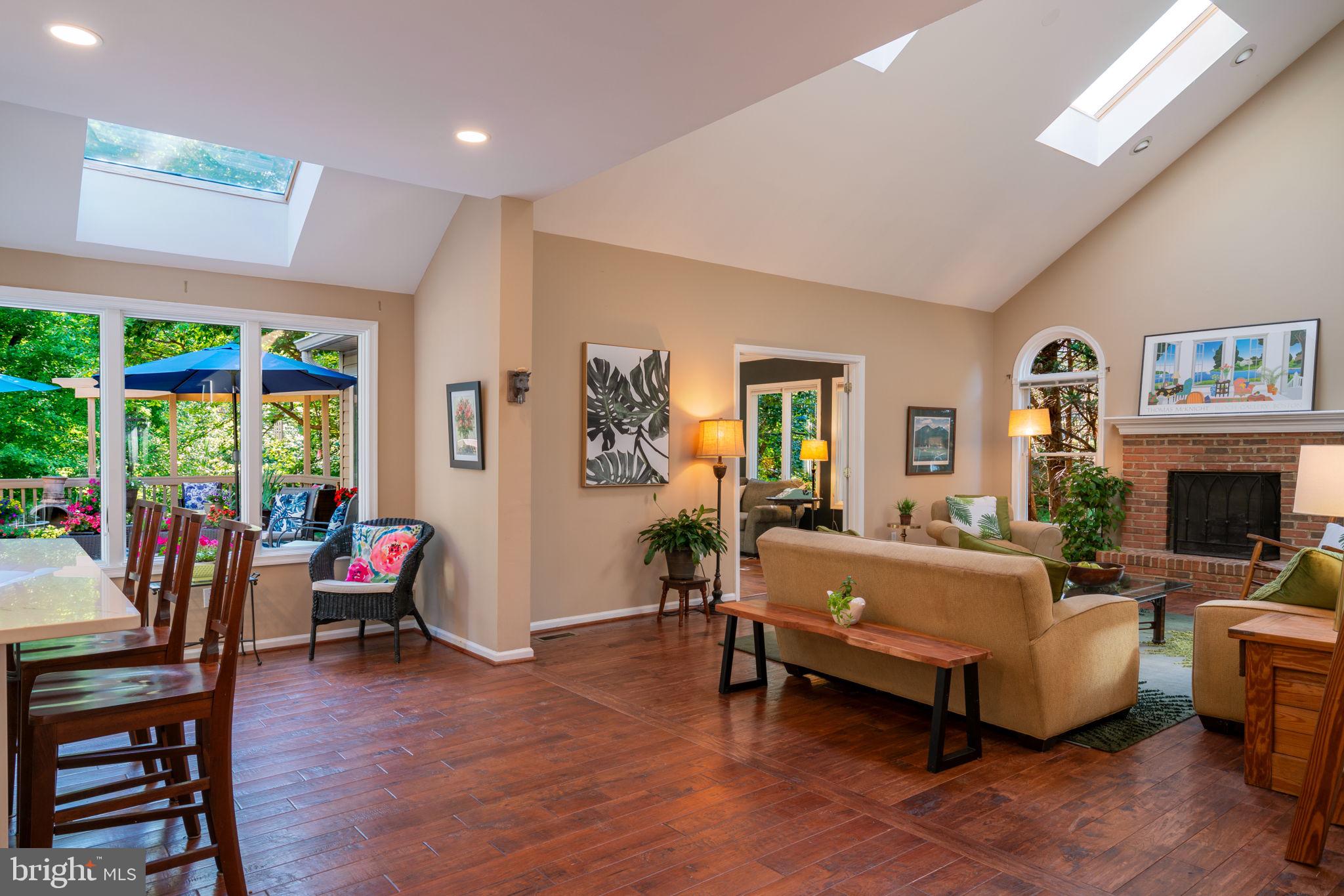 1308 Aldbury Way Reston, VA 20194 - Photo 16 of 84