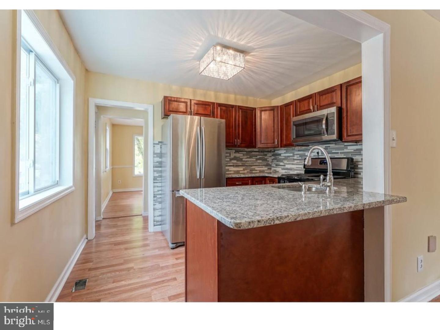 219 Deptford Road Glassboro, NJ 08028 - Photo 7 of 23 Kitchen
