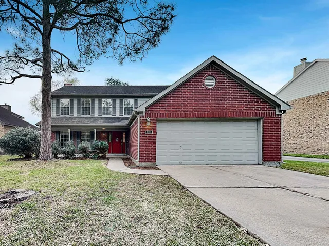 $2,425 | 103 Coral Bay Drive, League City, TX 77573