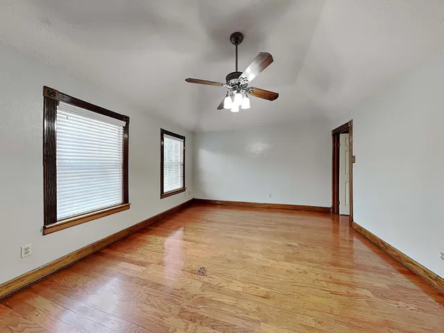 $2,425 | 103 Coral Bay Drive, League City, TX 77573