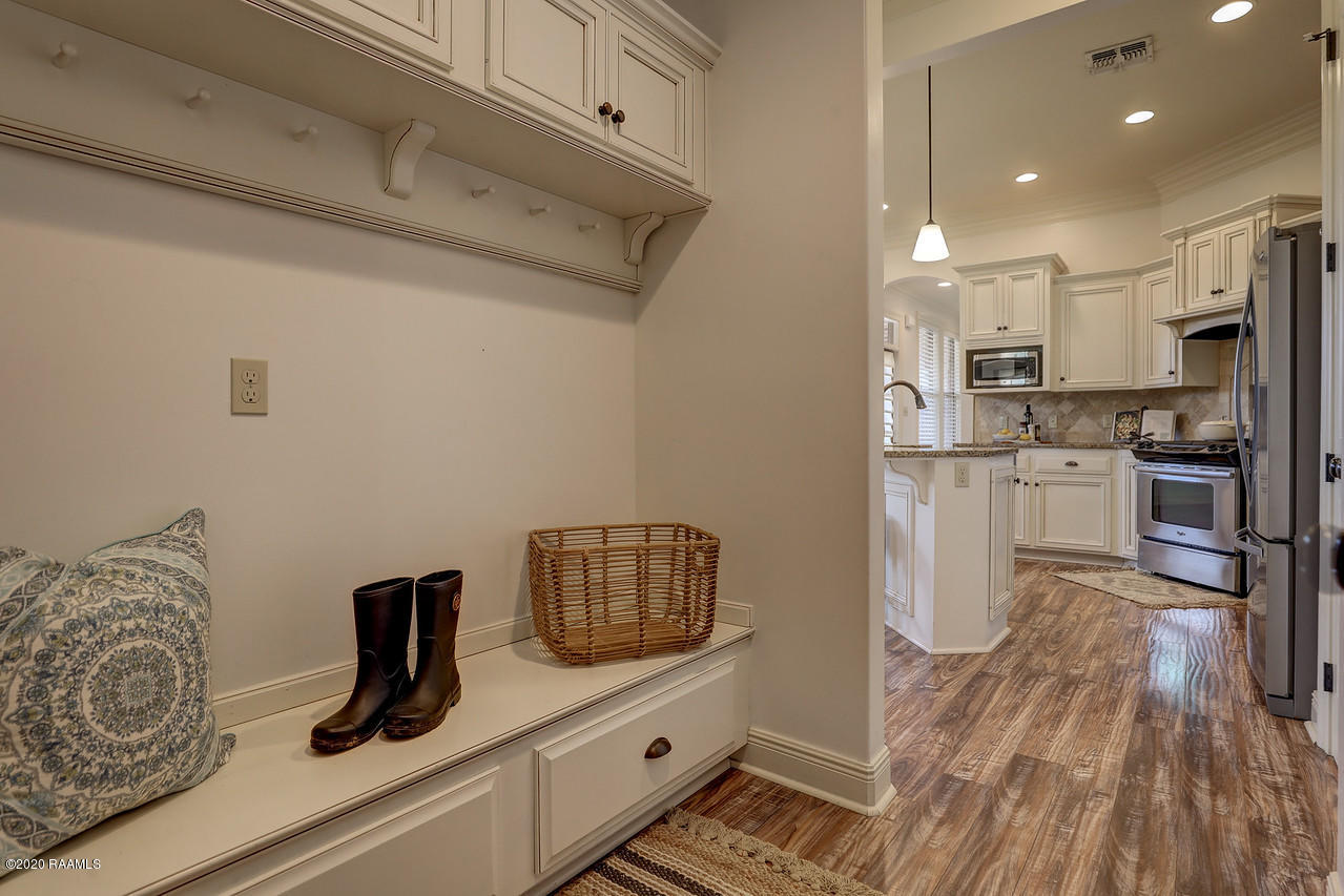 101 Biscayne Lane Lafayette, LA 70508 - Photo 12 of 30 Drop Zone