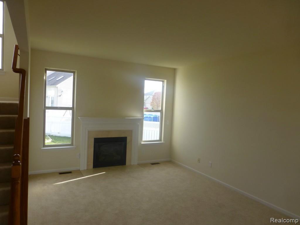 Spacious Living Room w/ Gas FP