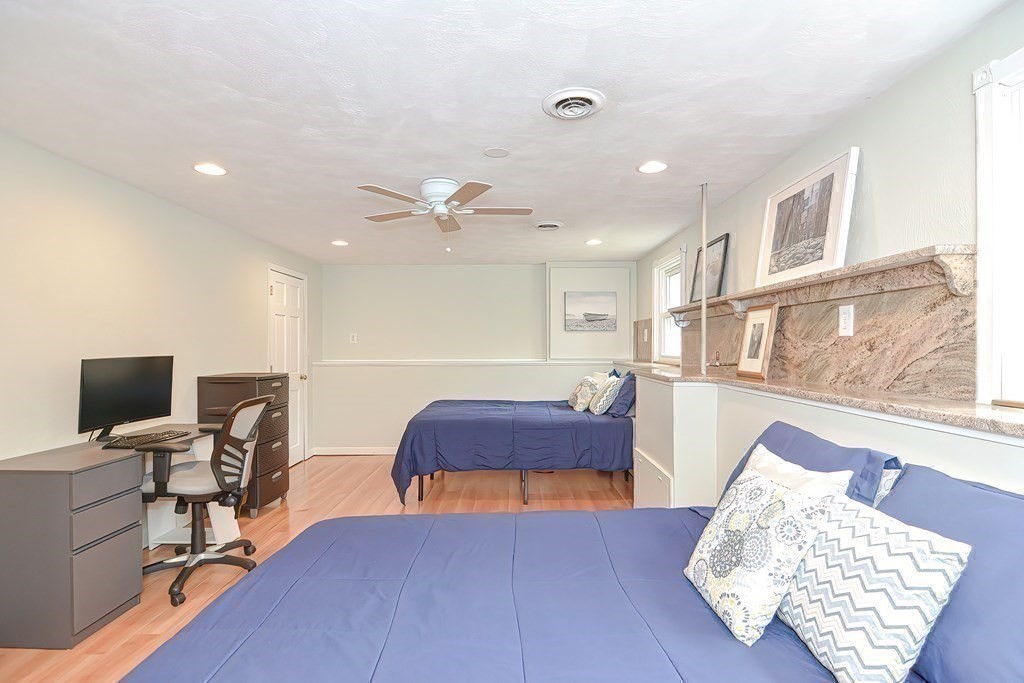 14 Crimson Road Billerica, MA 01821 - Photo 19 of 30 Gallery Image 19