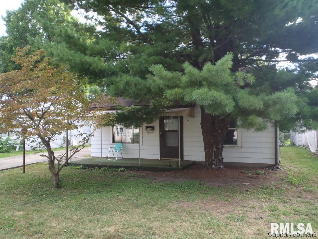 3018 South 3rd Street Springfield, IL 62703 - Photo 1 of 15