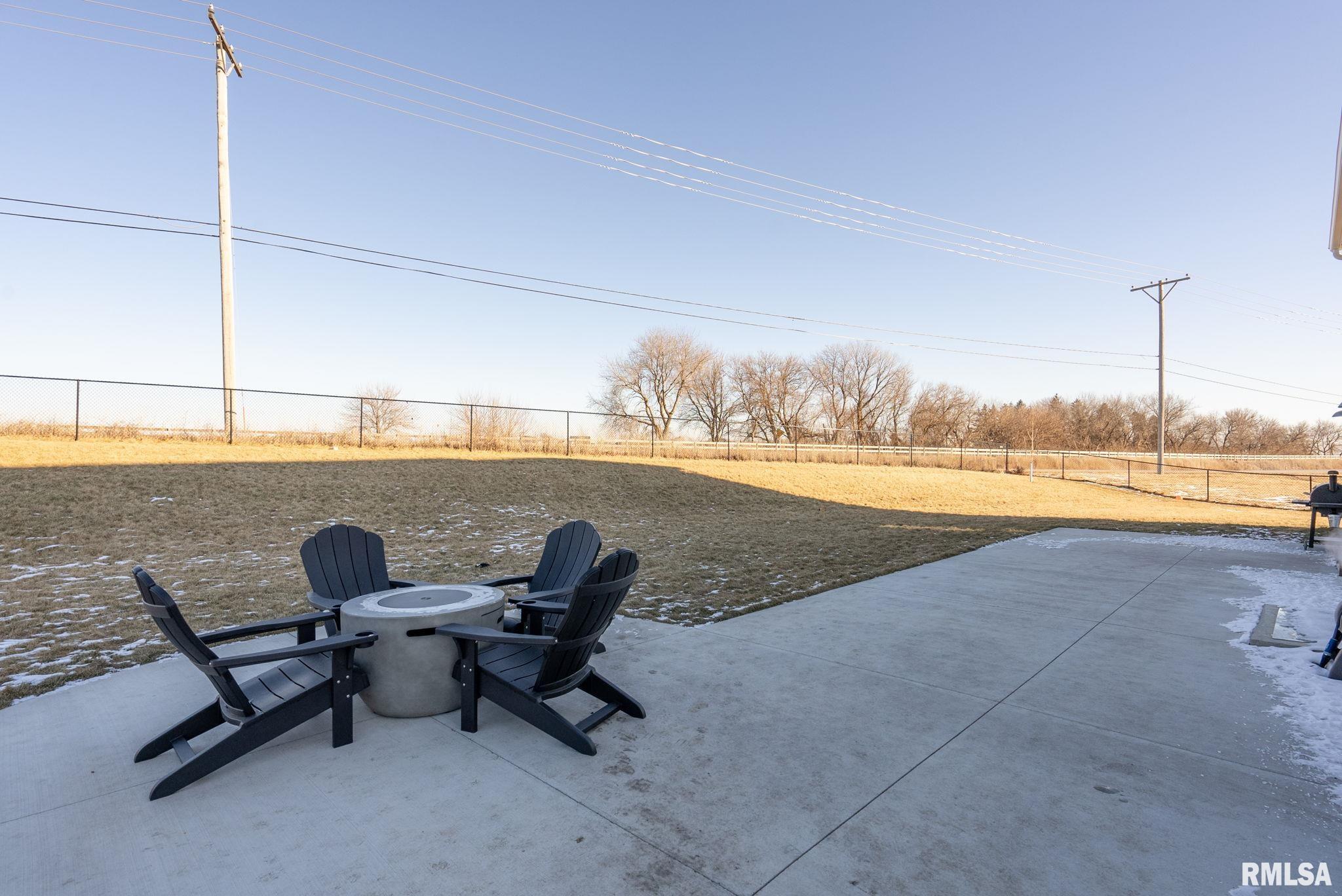 1201 Colonial Court Eldridge, IA 52748 - Photo 45 of 52 Gallery Image 45