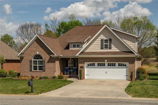 $475,000 | 106 Breckenridge Drive, Thomasville, NC 27360