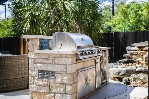 $799,000 | 6101 Salcon Cliff Drive, Austin, TX 78749