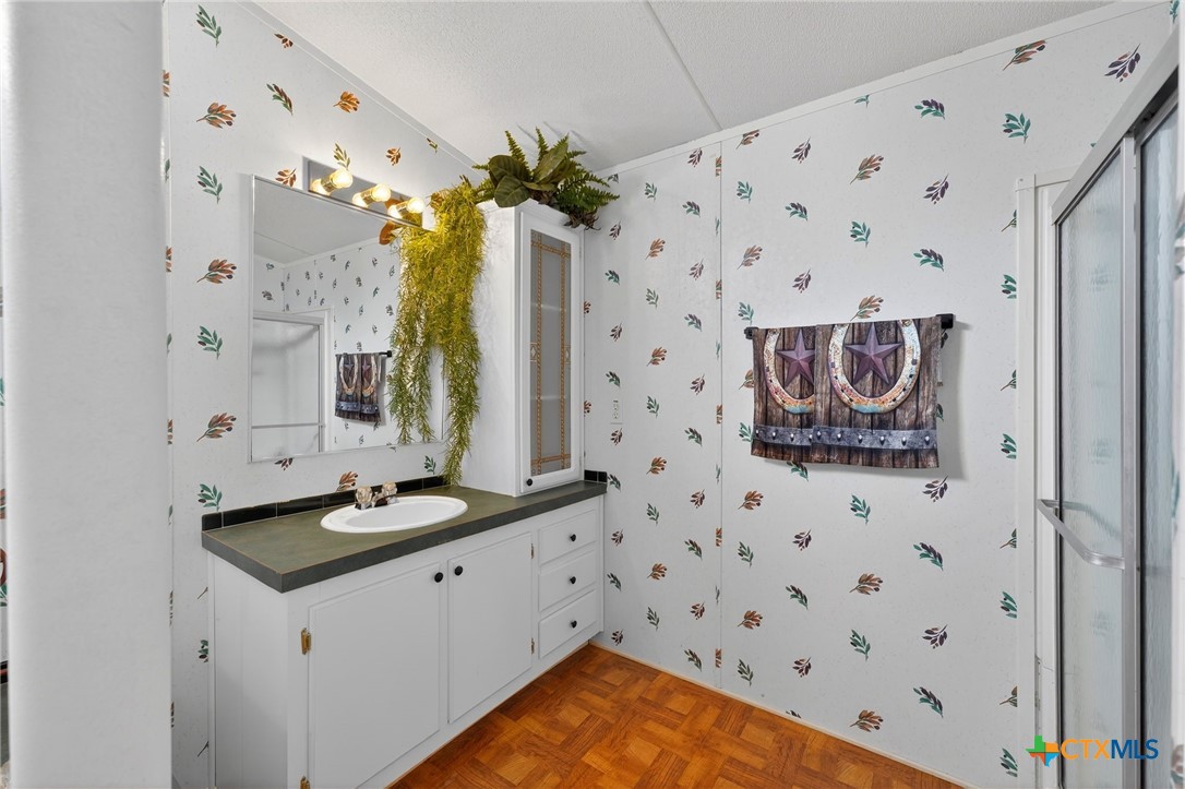 143 Bluff View Drive Spring Branch, TX 78070 - Photo 15 of 27