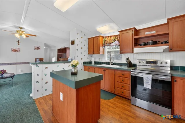 $200,000 | 143 Bluff View Drive, Spring Branch, TX 78070