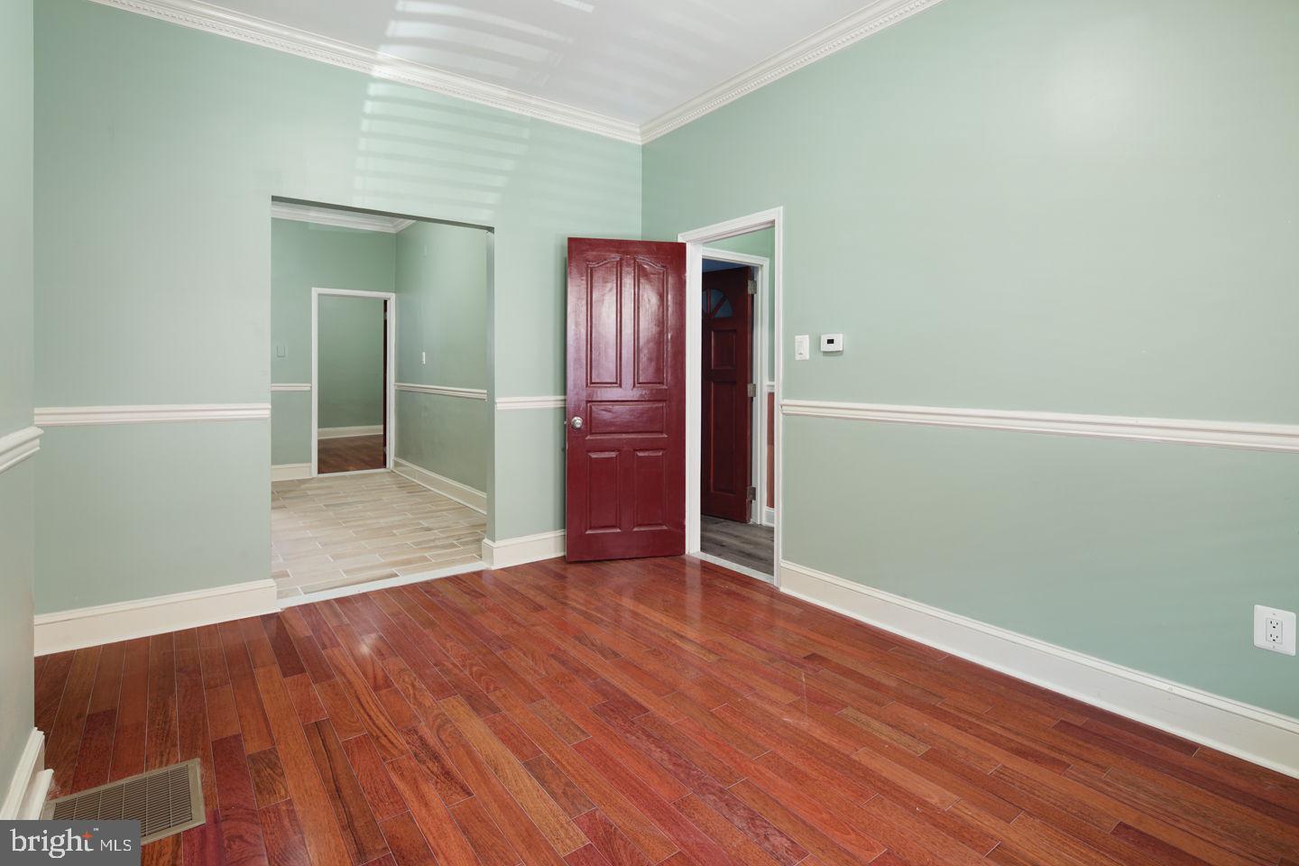 1817 Mifflin Street Philadelphia, PA 19145 - Photo 4 of 26