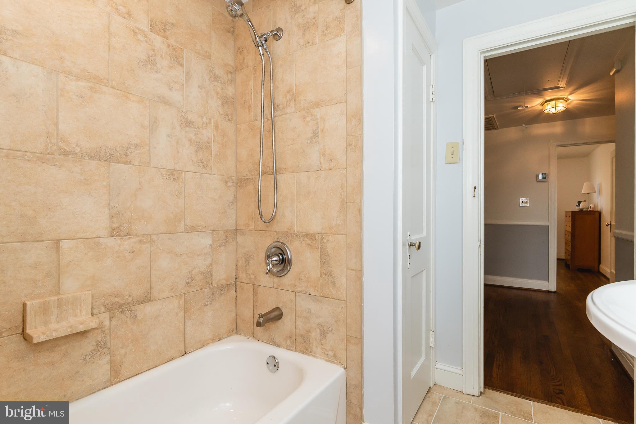 3815 Kimble Road Baltimore, MD 21218 - Photo 28 of 46 Bath Upper