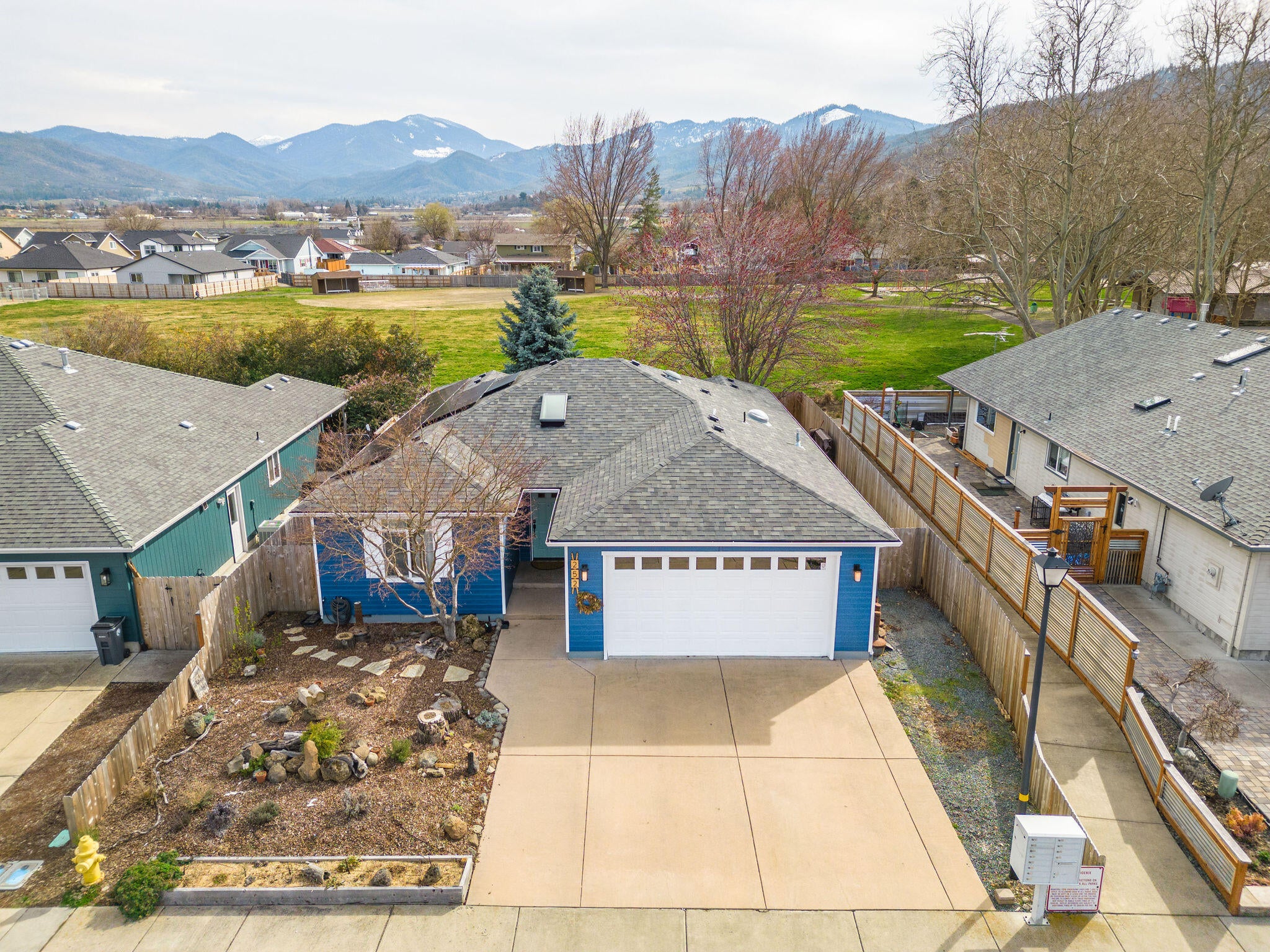 252 Jared Court Phoenix, OR 97535 - Photo 56 of 59 HD-46