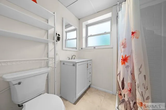 $340,000 | 226 West Center Street, Firth, ID 83236