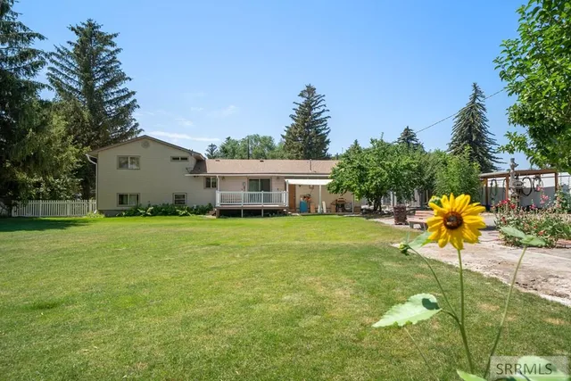 $340,000 | 226 West Center Street, Firth, ID 83236