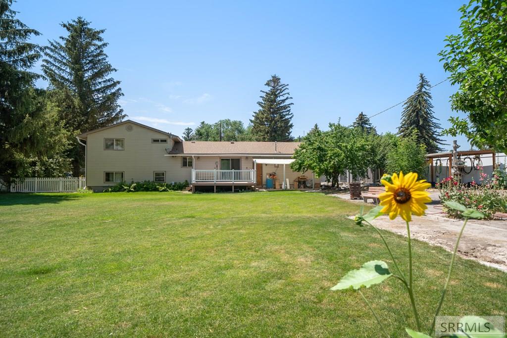 226 West Center Street Firth, ID 83236 - Photo 33 of 43