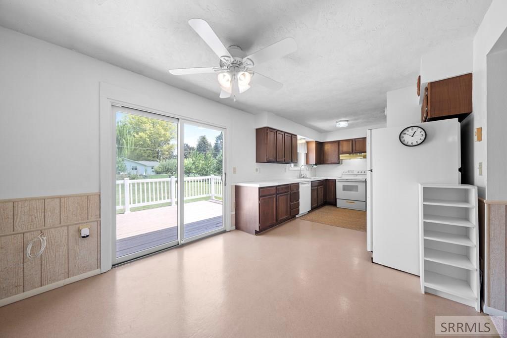 226 West Center Street Firth, ID 83236 - Photo 10 of 43