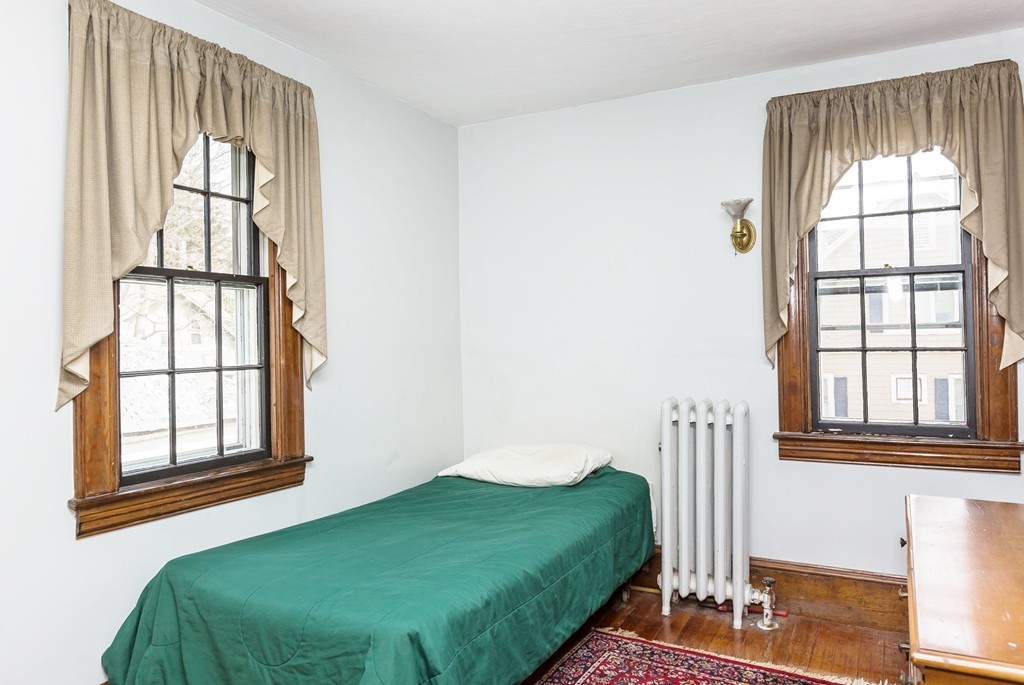 4 Larkspur Street Springfield, MA 01108 - Photo 20 of 24