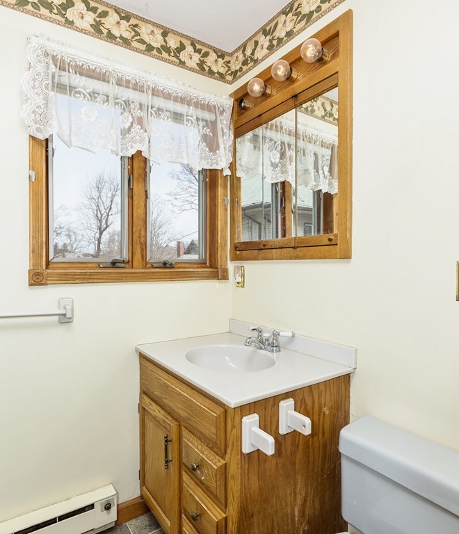 4 Larkspur Street Springfield, MA 01108 - Photo 21 of 24