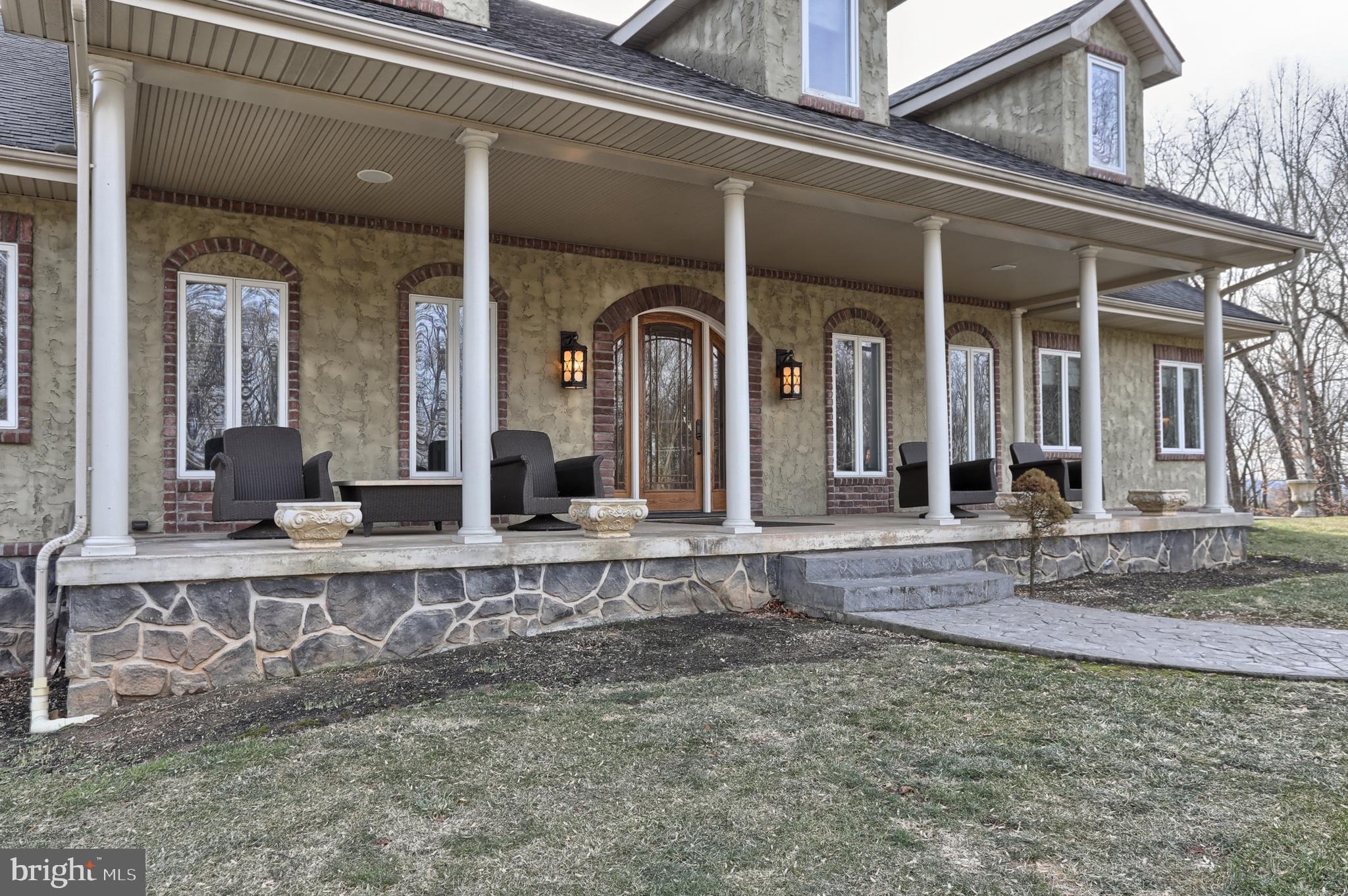 721 Hess Road Elizabethtown, PA 17022 - Photo 4 of 57 Gallery Image 4