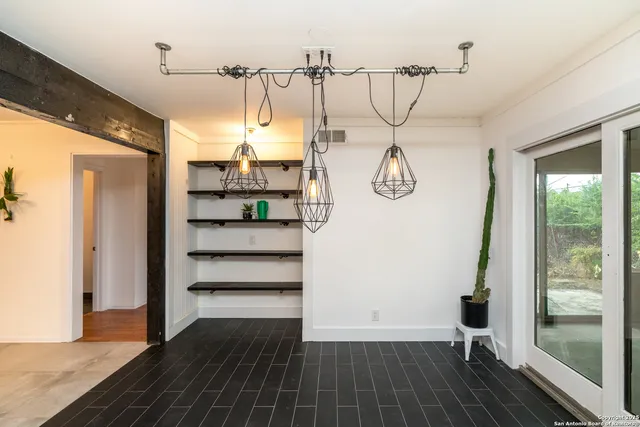 $289,000 | 522 Indigo Drive, San Antonio, TX 78216