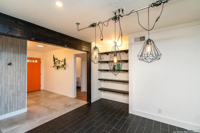 $289,000 | 522 Indigo Drive, San Antonio, TX 78216