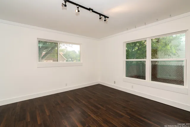 $289,000 | 522 Indigo Drive, San Antonio, TX 78216