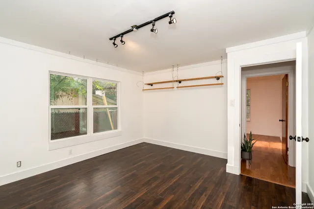 $289,000 | 522 Indigo Drive, San Antonio, TX 78216