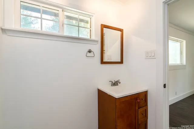 $289,000 | 522 Indigo Drive, San Antonio, TX 78216