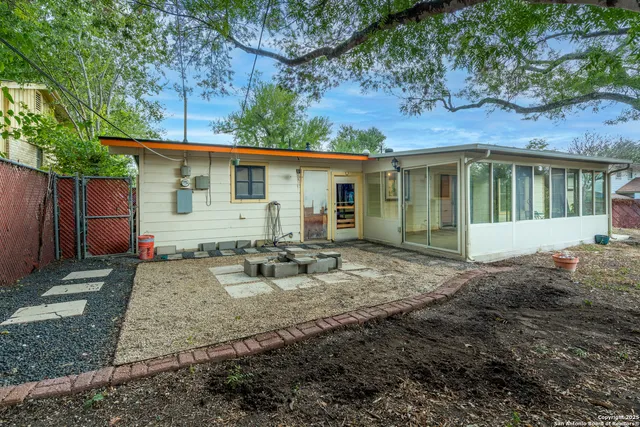 $289,000 | 522 Indigo Drive, San Antonio, TX 78216