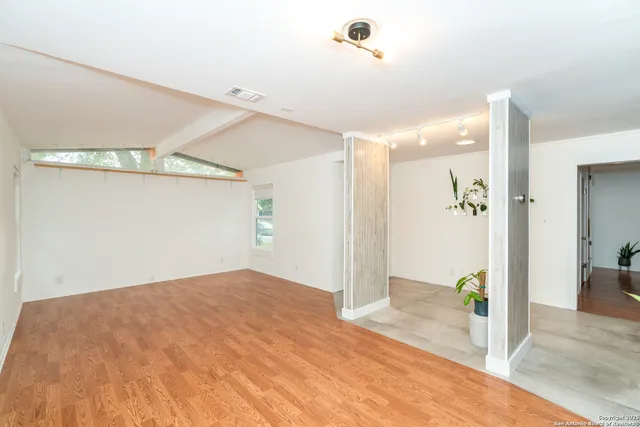 $289,000 | 522 Indigo Drive, San Antonio, TX 78216