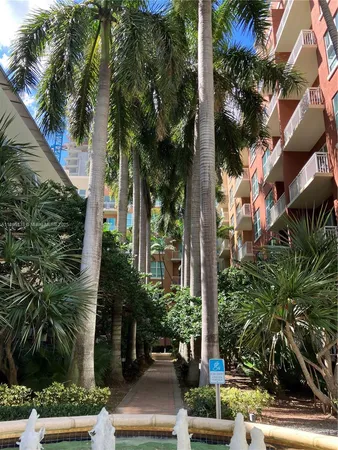 $2,499 | 2001 Biscayne Boulevard, Unit 3503, Miami, FL 33137
