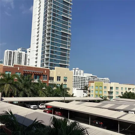 $2,499 | 2001 Biscayne Boulevard, Unit 3503, Miami, FL 33137