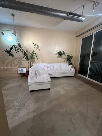 $2,499 | 2001 Biscayne Boulevard, Unit 3503, Miami, FL 33137